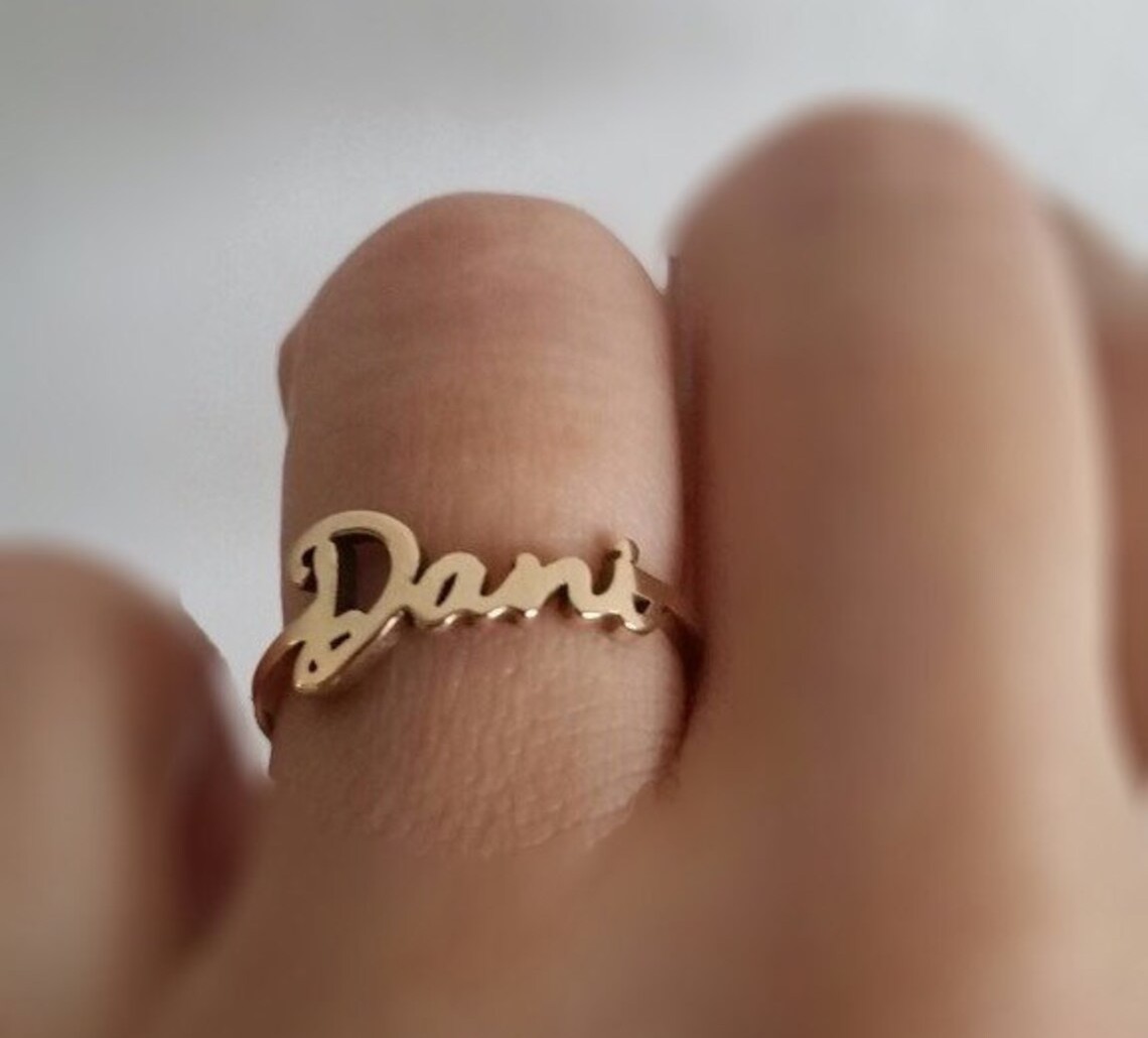 Customised Single Name Ring with Cursive Font